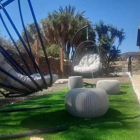 Casa Helena Villa La Oliva